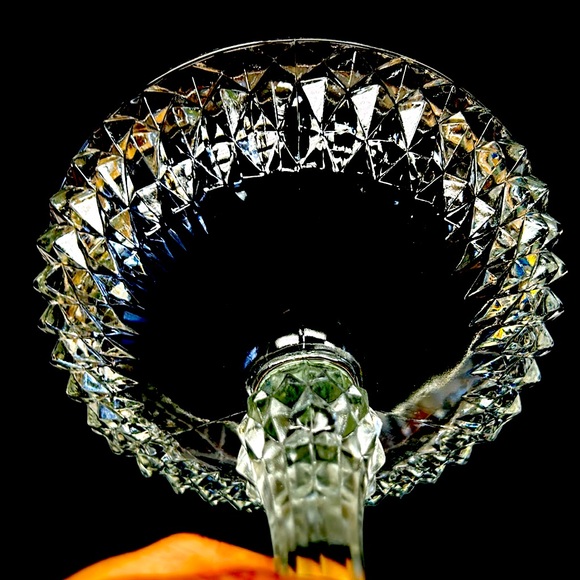 Vintage “Diamond Point “ clear glass 12”pedestal lidded candy dish/ compote - Picture 9 of 9